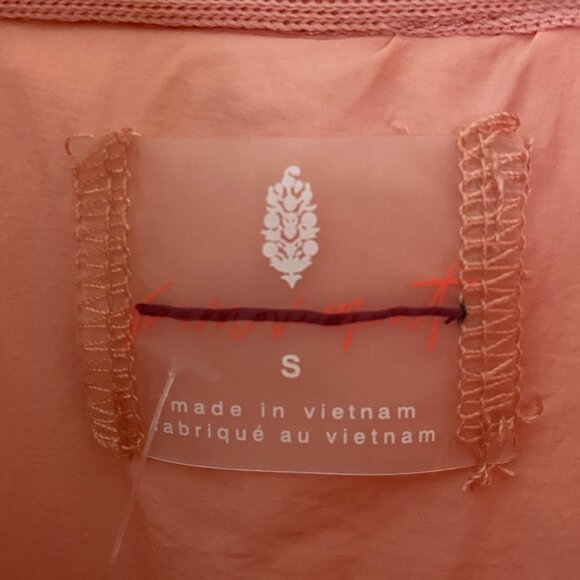 Free People Movement Color Changing Scrunch Pippa Packable Puffer NWOT - Picture 9 of 9